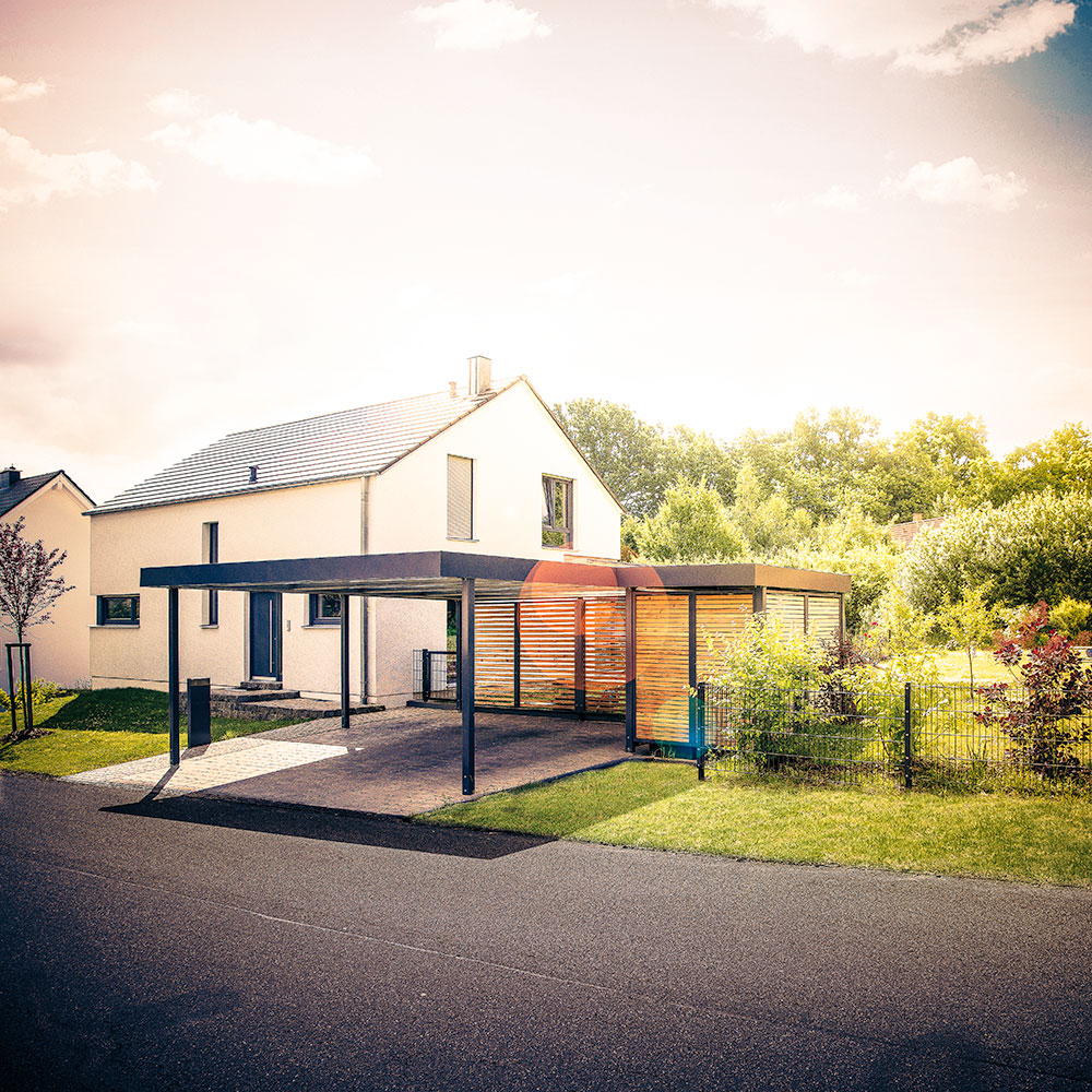Carport bei Einfamilienhaus – HAnRo Montageservice